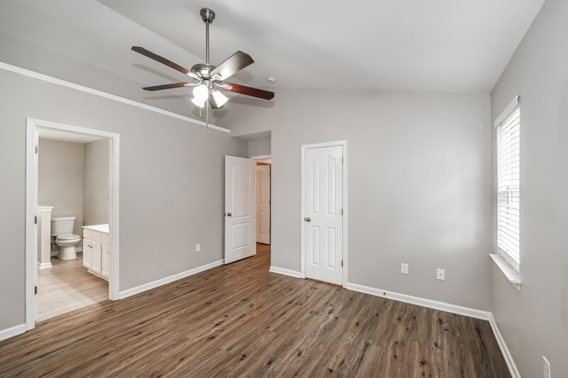 1,980/Mo, 130 Hampshire Dr Mooresville, NC 28115 Main Bedroom View