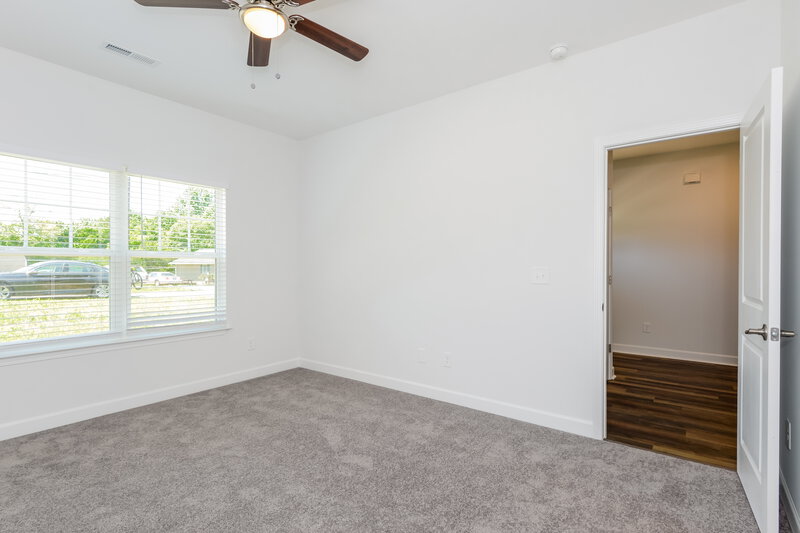 1,690/Mo, 109 McLean St Mount Holly, NC 28120 Main Bedroom View
