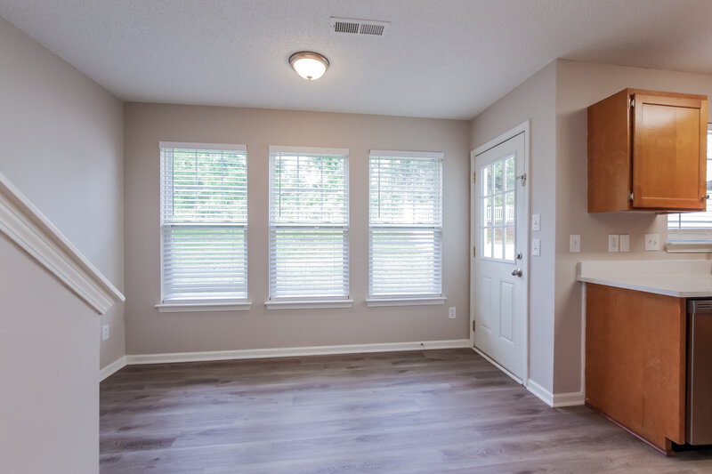 1,880/Mo, 328 Amir Cir Matthews, NC 28105 Dining Room View 2
