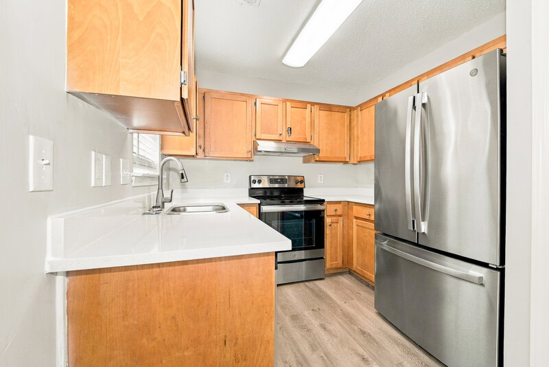 2,060/Mo, 328 Amir Cir Matthews, NC 28105 Kitchen View