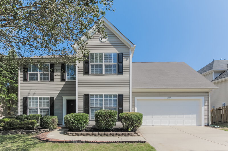 2,325/Mo, 7223 Claiborne Woods Rd Charlotte, NC 28216 Front View