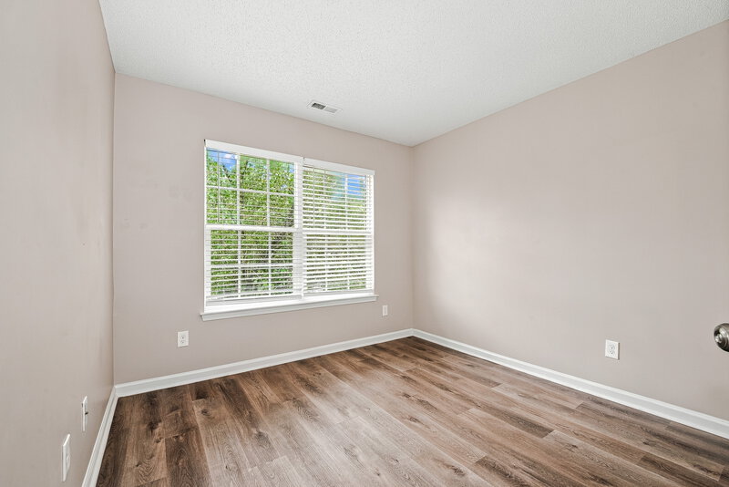 2,295/Mo, 7223 Claiborne Woods Rd Charlotte, NC 28216 Bedroom View 3