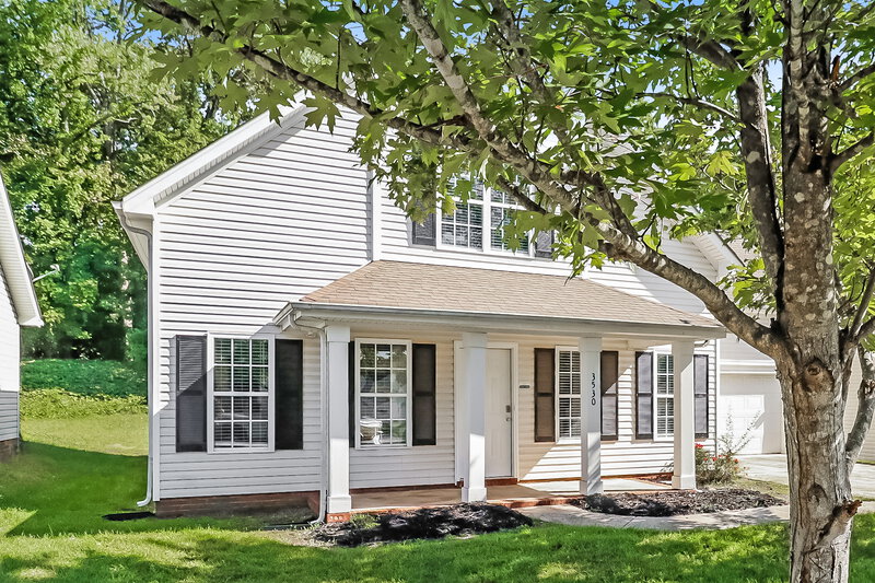 1,825/Mo, 3530 Joel Turner Dr Charlotte, NC 28216 Front View