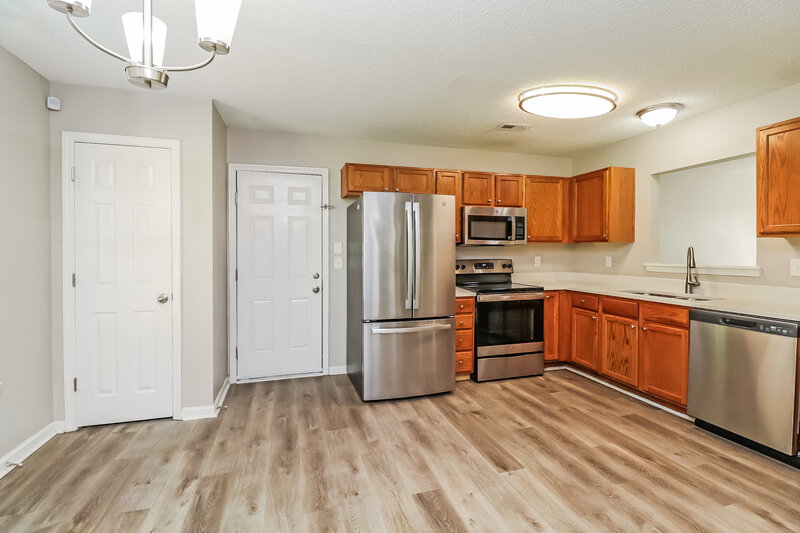 1,825/Mo, 3530 Joel Turner Dr Charlotte, NC 28216 Kitchen View