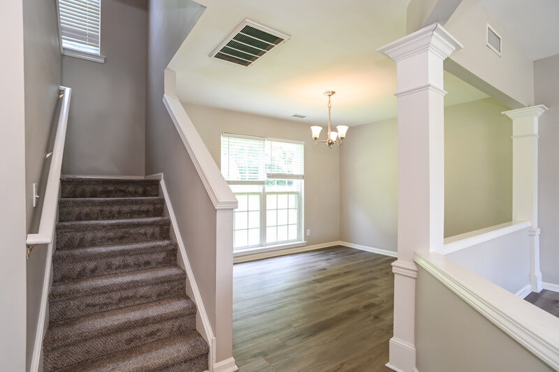 2,150/Mo, 1322 Rumstone Ln Charlotte, NC 28262 Living Room View 2
