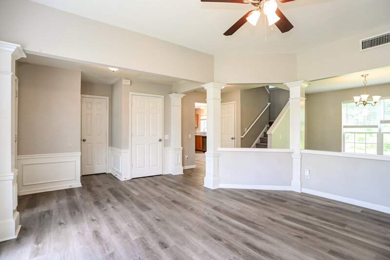 2,150/Mo, 1322 Rumstone Ln Charlotte, NC 28262 Living Room View 3