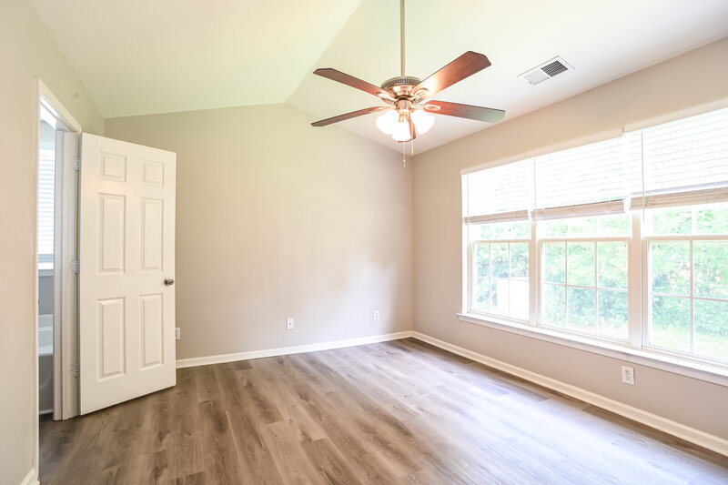 2,150/Mo, 1322 Rumstone Ln Charlotte, NC 28262 Main Bedroom View