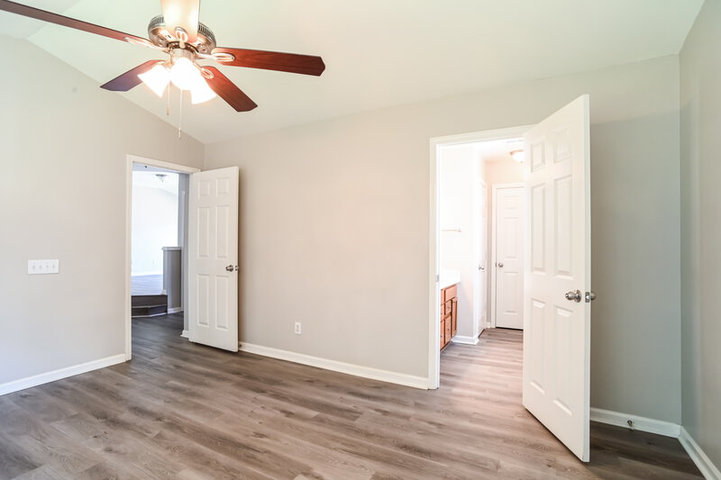 2,150/Mo, 1322 Rumstone Ln Charlotte, NC 28262 Main Bedroom View 2