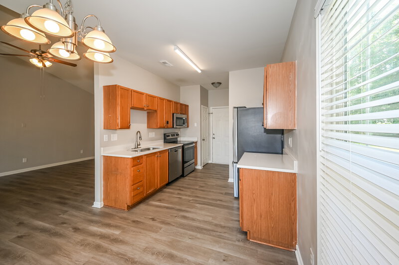 1,870/Mo, 8704 Rozumny Dr Charlotte, NC 28216 Kitchen View