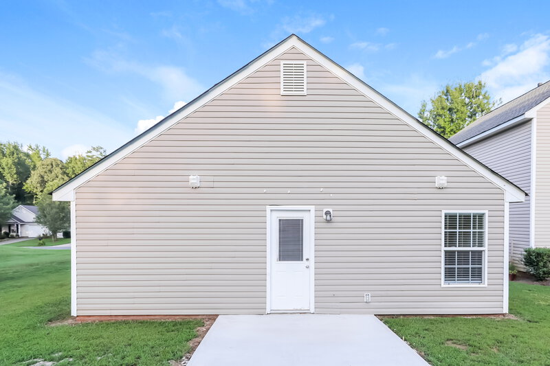 1,790/Mo, 1909 Harrison Park Dr Waxhaw, NC 28173 Rear View