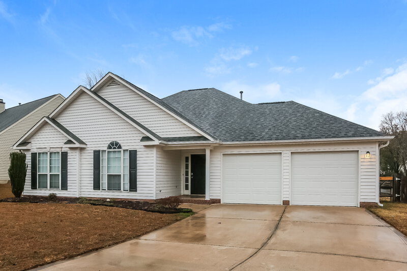 1,850/Mo, 2844 Eagle View Pl NW Concord, NC 28027 Front View