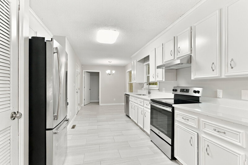 1,995/Mo, 431 Hillcrest Dr Harrisburg, NC 28075 Kitchen View