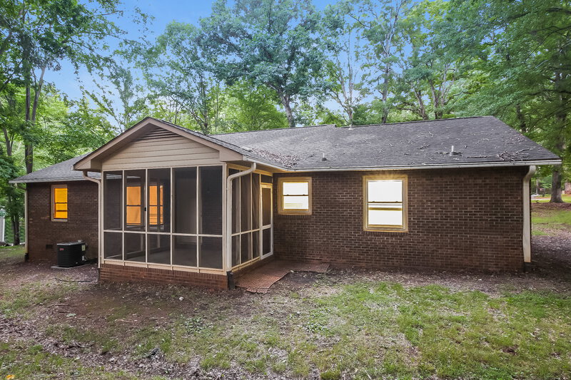2,880/Mo, 431 Hillcrest Dr Harrisburg, NC 28075 Rear View