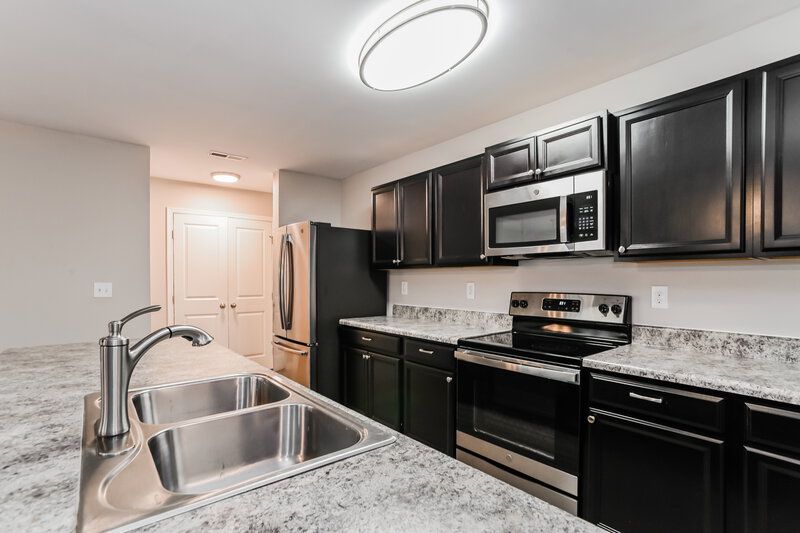 2,250/Mo, 1603 Joseph Hewes Ct Charlotte, NC 28212 Misc View 5