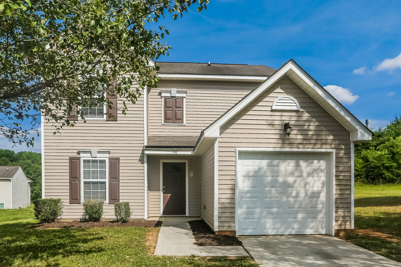 2,500/Mo, 741 Aberdeen Glen Pl Charlotte, NC 28214 External View