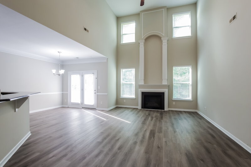 2,685/Mo, 12423 Hunting Birds Ln Charlotte, NC 28278 Living Room View 2