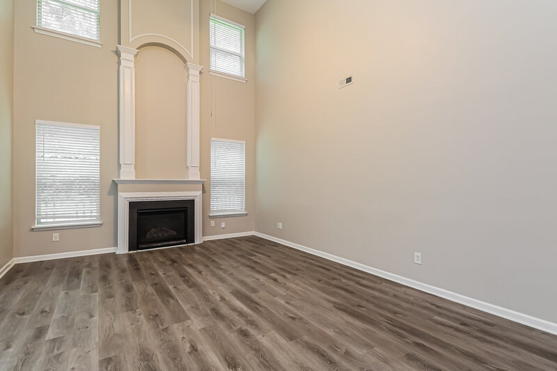 2,550/Mo, 12423 Hunting Birds Ln Charlotte, NC 28278 Living Room View 2