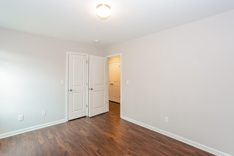 2,125/Mo, 5313 Park Brook Dr Charlotte, NC 28269 Bedroom View 2