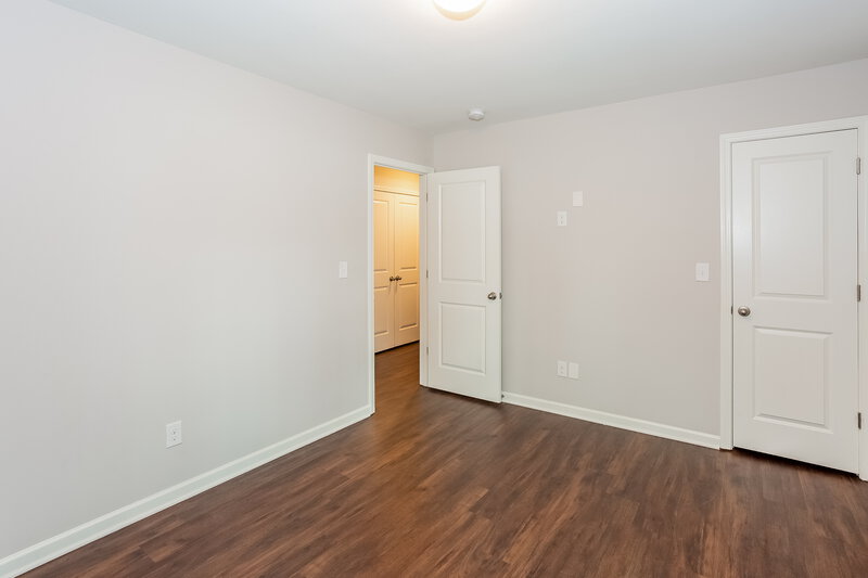 2,125/Mo, 5313 Park Brook Dr Charlotte, NC 28269 Bedroom View 3