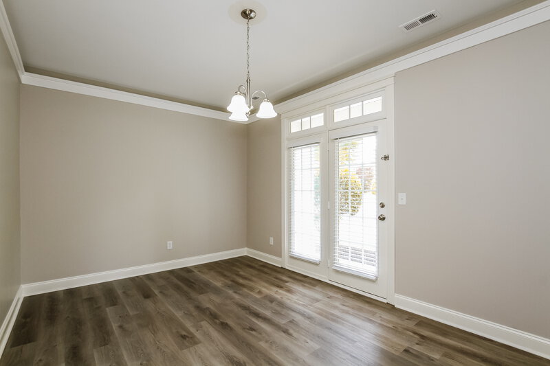 2,625/Mo, 8116 Bud Henderson Rd Huntersville, NC 28078 Dining Room View