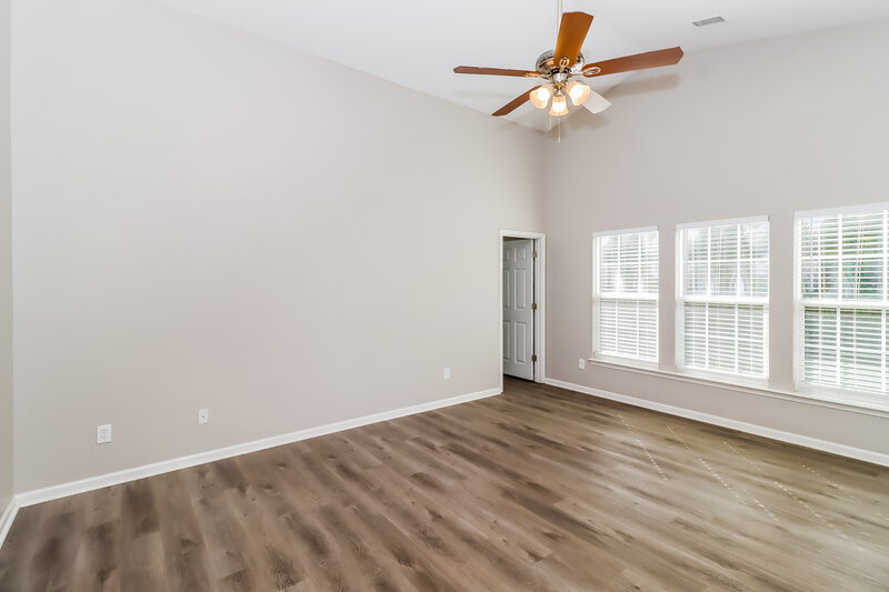 1,870/Mo, 135 Winborne Dr Mooresville, NC 28115 Living Room View