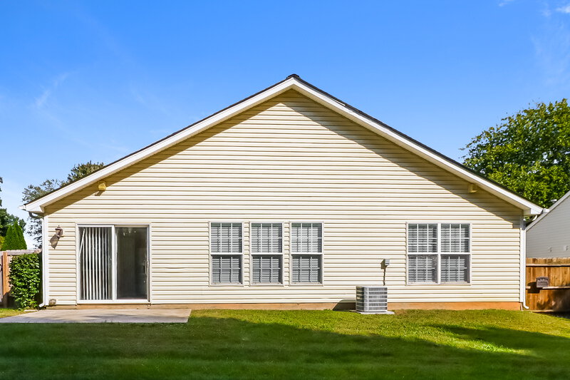 1,870/Mo, 135 Winborne Dr Mooresville, NC 28115 Rear View 2