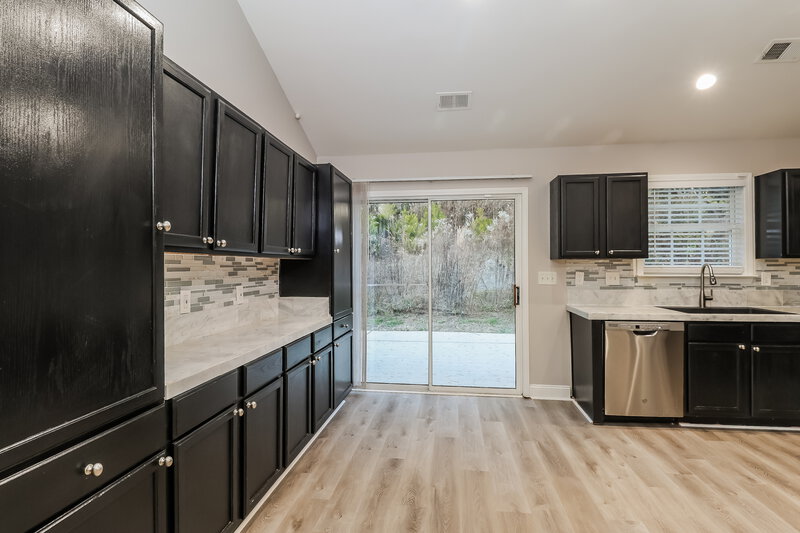 1,725/Mo, 2622 Amber Crest Dr Gastonia, NC 28052 Dining Room View