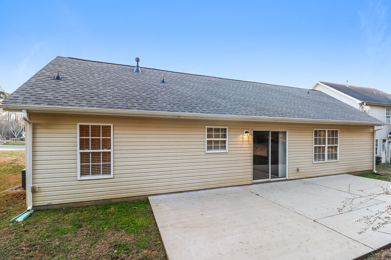 1,725/Mo, 2622 Amber Crest Dr Gastonia, NC 28052 Rear View