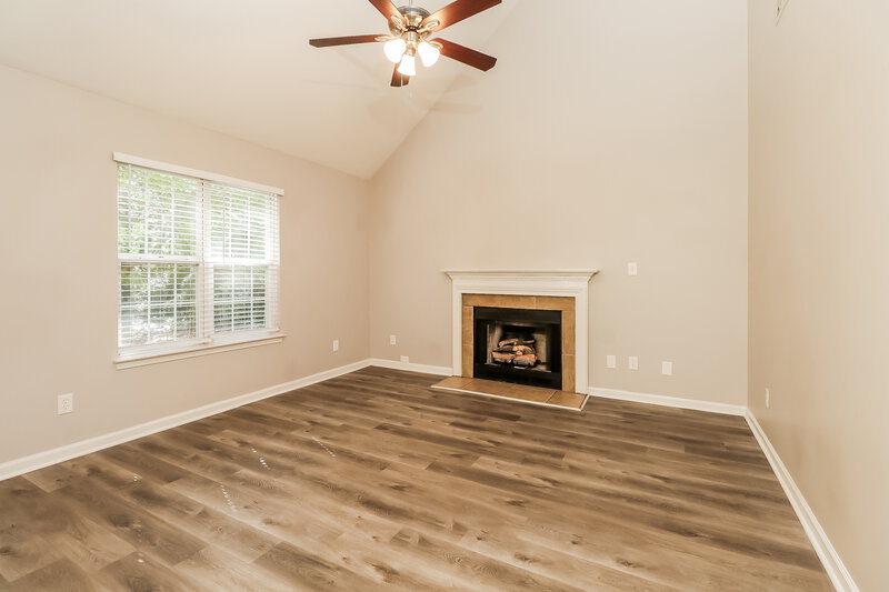 1,875/Mo, 6406 Nevin Rd Charlotte, NC 28262 Family Room View