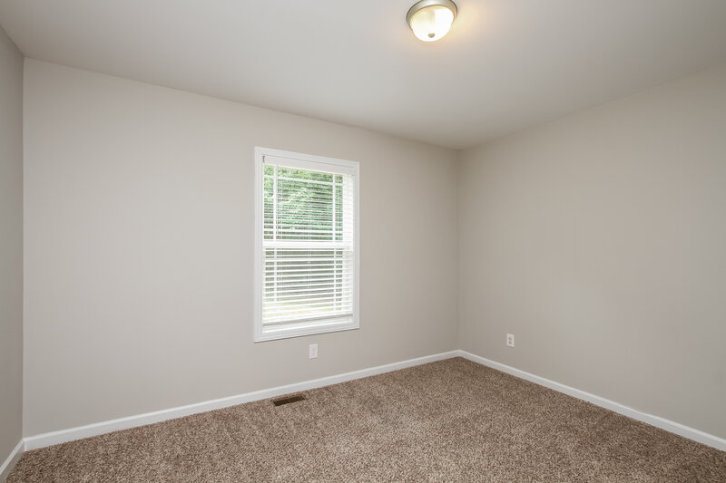2,550/Mo, 8286 Historic Hill Dr Mt Pleasant, NC 28124 Bedroom View 2