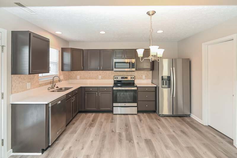 1,910/Mo, 831 Littleton Dr Concord, NC 28025 Kitchen View