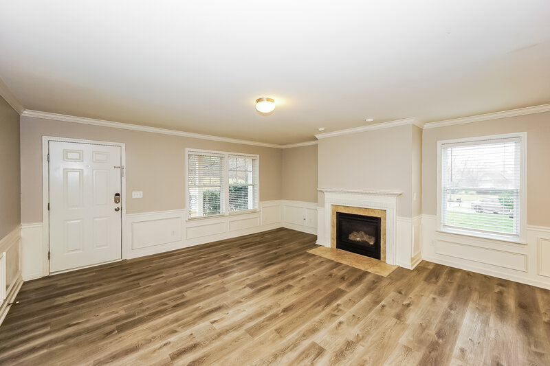 2,175/Mo, 9622 Fernspray Rd Charlotte, NC 28215 Living Room View