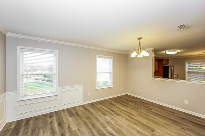 2,175/Mo, 9622 Fernspray Rd Charlotte, NC 28215 Dining Room View