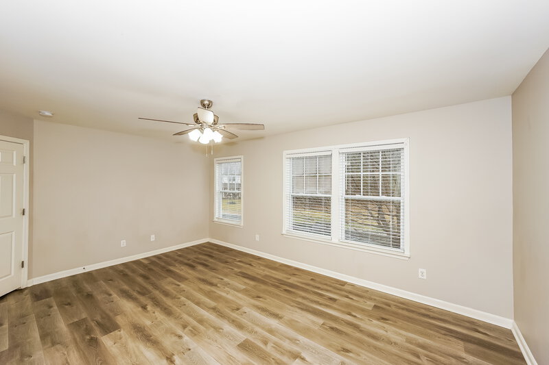 2,175/Mo, 9622 Fernspray Rd Charlotte, NC 28215 Main Bedroom View