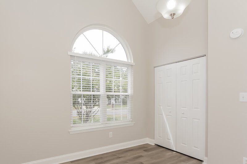 1,740/Mo, 6414 Pence Grove Rd Charlotte, NC 28215 Dining Room View