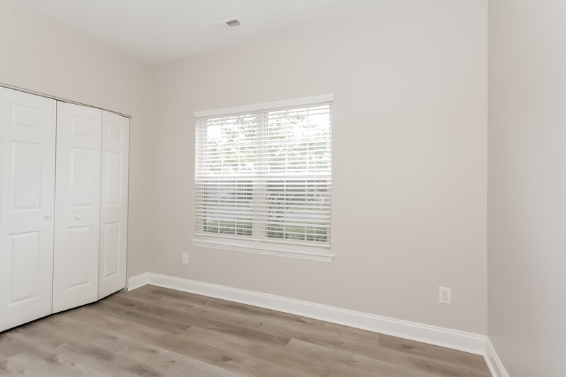 1,740/Mo, 6414 Pence Grove Rd Charlotte, NC 28215 Bedroom View 2