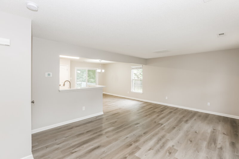 1,855/Mo, 7218 William Reynolds Dr Charlotte, NC 28215 Living Room View 2