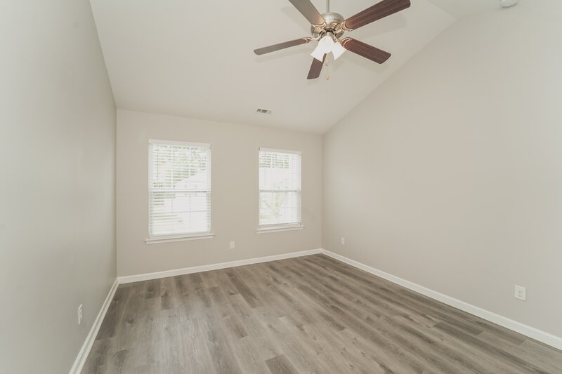 1,865/Mo, 6717 Broad Valley Ct. Charlotte, NC 28216 Main Bedroom View