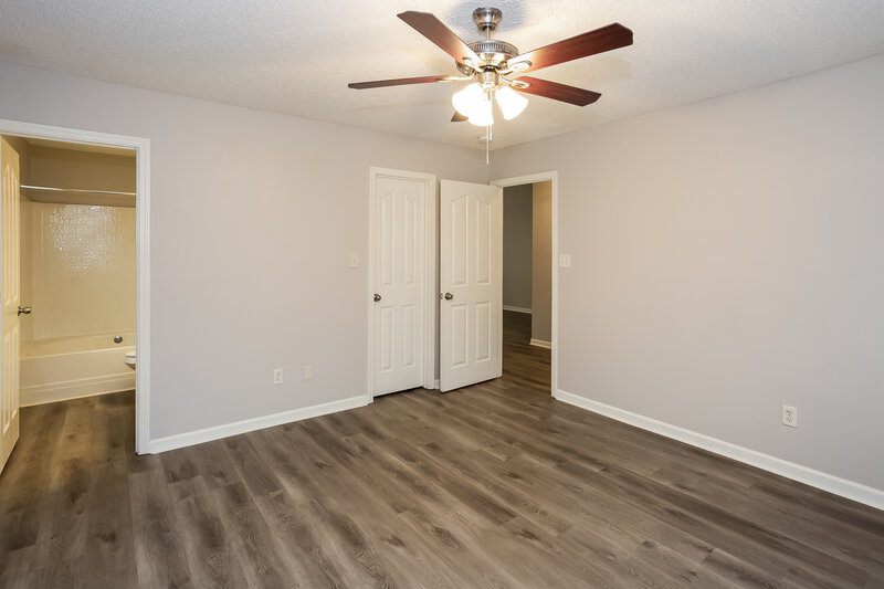 1,640/Mo, 1003 Salmon River Monroe, NC 28110 Main Bedroom View