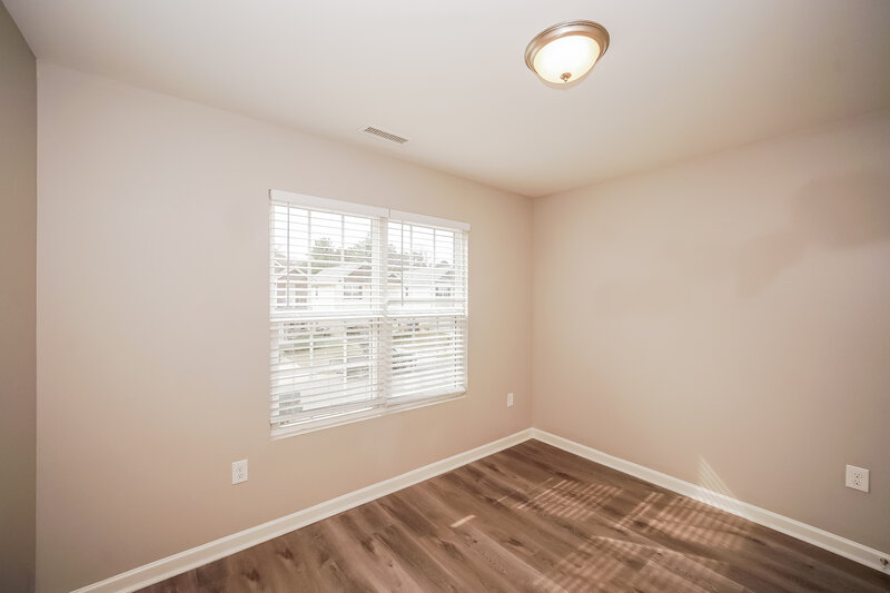 1,800/Mo, 111 Lookout Point Pl Mooresville, NC 28115 Bedroom View