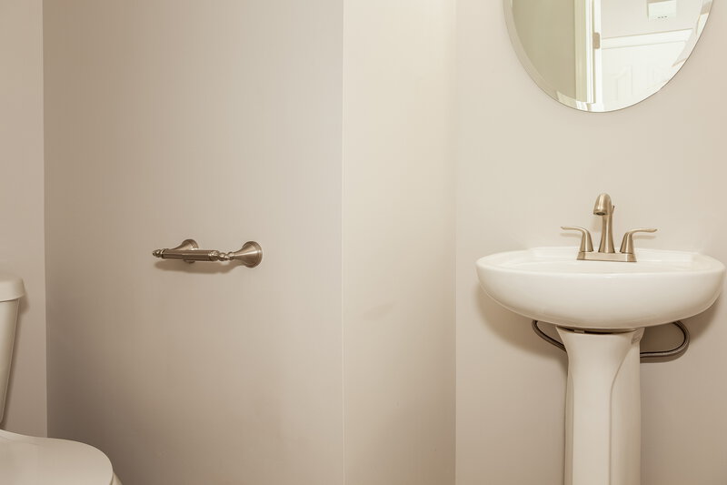 2,190/Mo, 6004 Shining Oak Ln Charlotte, NC 28269 Powder Room View