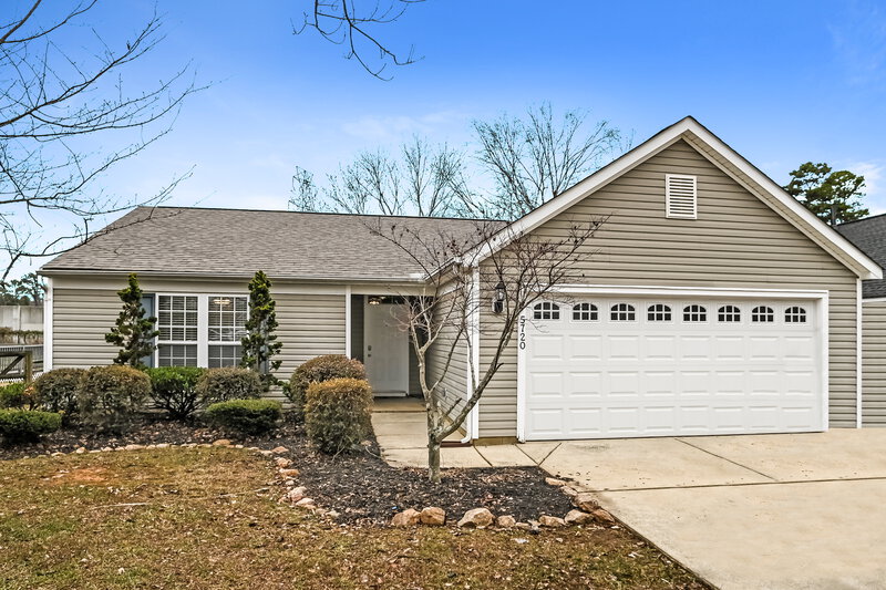 1,805/Mo, 5720 Shining Oak Ln Charlotte, NC 28269 External View