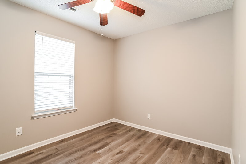 1,805/Mo, 5720 Shining Oak Ln Charlotte, NC 28269 Bedroom View