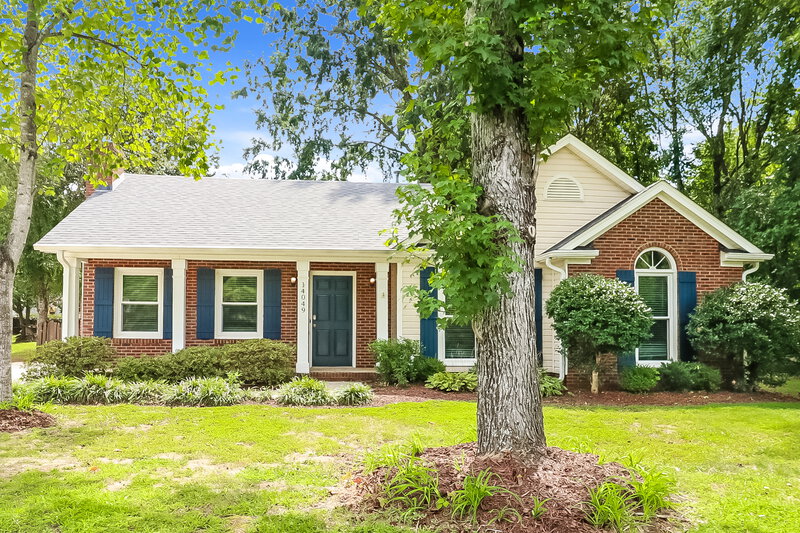 2,215/Mo, 14049 Kedleston Rd Huntersville, NC 28078 Misc View