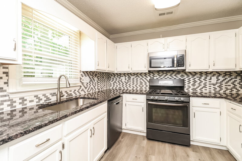 2,215/Mo, 14049 Kedleston Rd Huntersville, NC 28078 Misc View 6