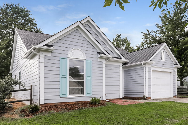 2,320/Mo, 9922 Patrick Springs Ct Matthews, NC 28105 Front View