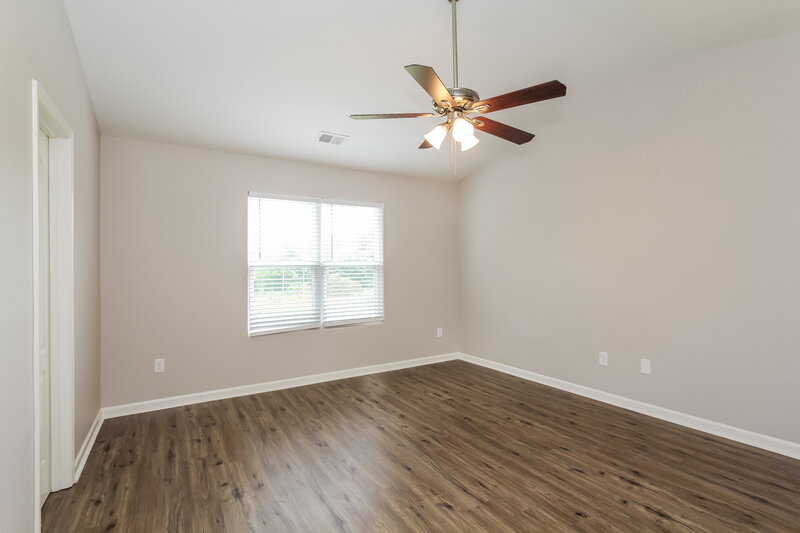2,860/Mo, 1157 Black Diamond Dr Dallas, NC 28034 Main Bedroom View 2
