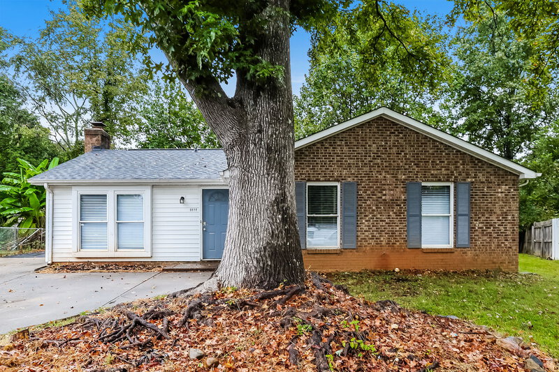 1,820/Mo, 6636 Piney Path Rd Charlotte, NC 28212 External View