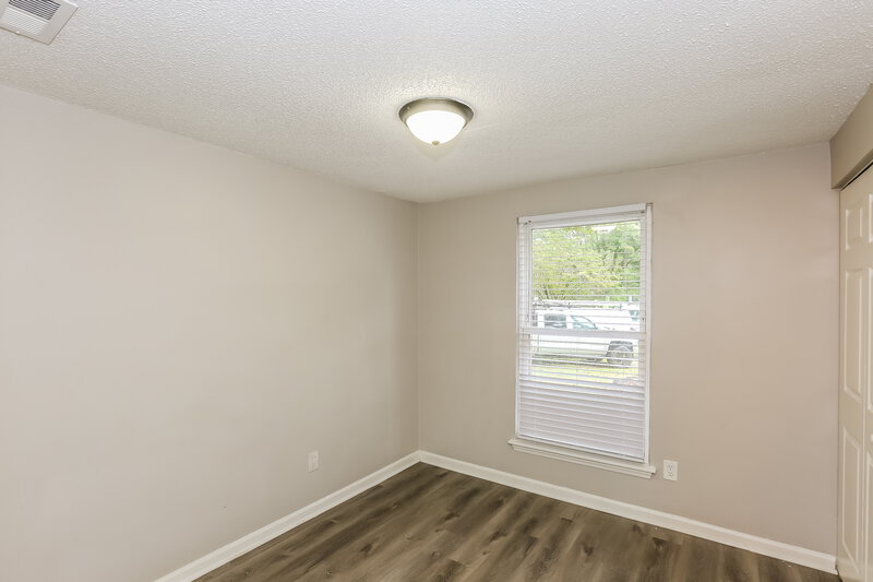 1,820/Mo, 6636 Piney Path Rd Charlotte, NC 28212 Bedroom View