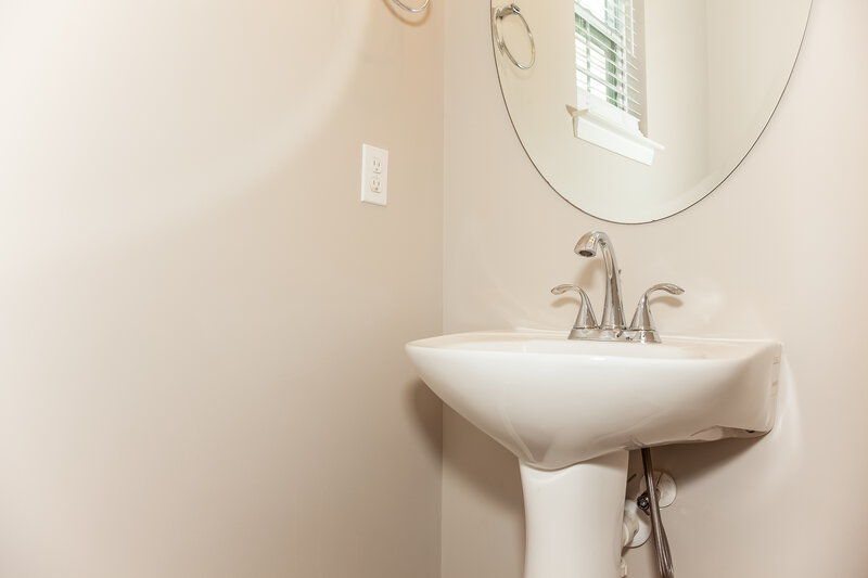 2,260/Mo, 912 Old Forester Ln Charlotte, NC 28214 Powder Room View